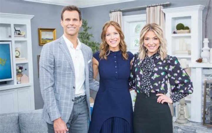 All About Bitty Schram | Net Worth, Relationship, Career