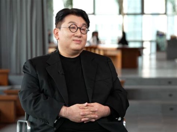 Bang Si-Hyuk Aka Bang PD Death Cause, Wife And Wikipedia Bio