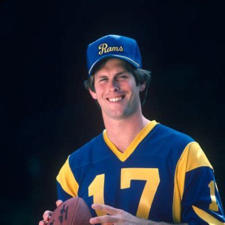 Bert Jones Wife | Who Is He Married To | Explore His Relationship With Danielle Jones