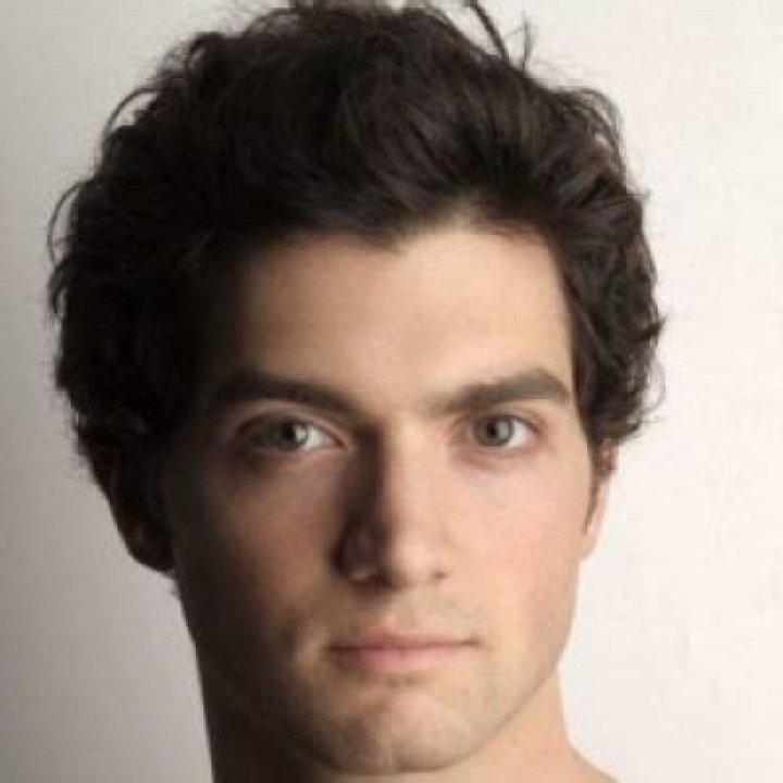 David Alpay- Wiki, NetWorth, Relationship, Height