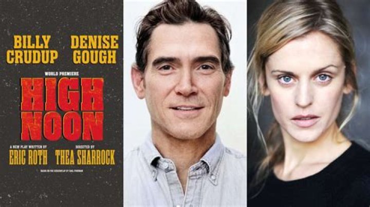 Denise Gough- Wiki, Height, Net Worth, Boyfriend, Career