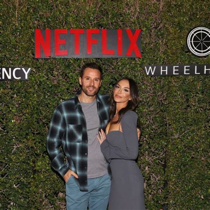 Farrah Aldjufrie | Bio, Age, Net Worth, Relationship, Career