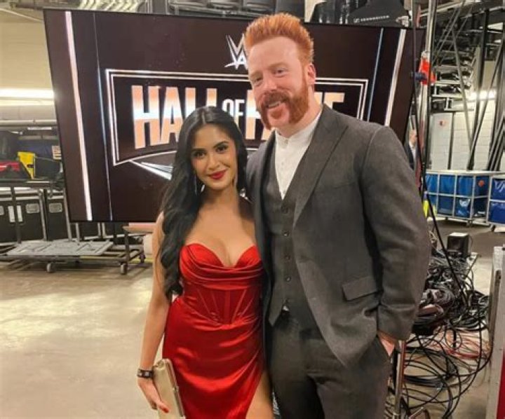 Isabella Revilla : Bio, Net Worth, Height, Career, Boyfriend