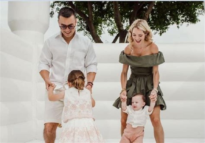 Lavinia Valbonesi Hijos: Hijo Álvaro Noboa With Marido Daniel Noboa And Origine