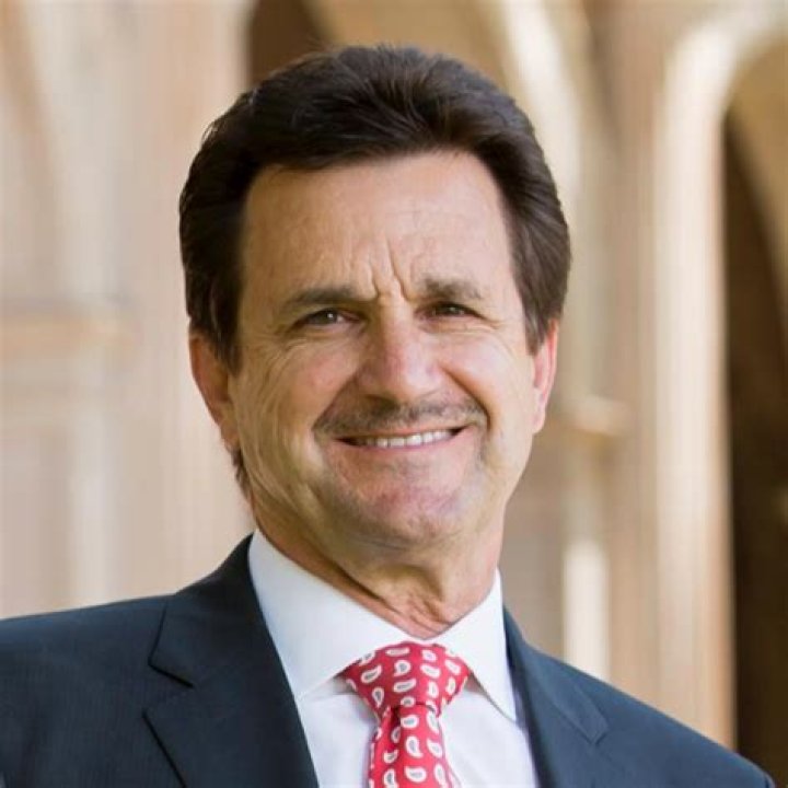 Lawrence Schovanec