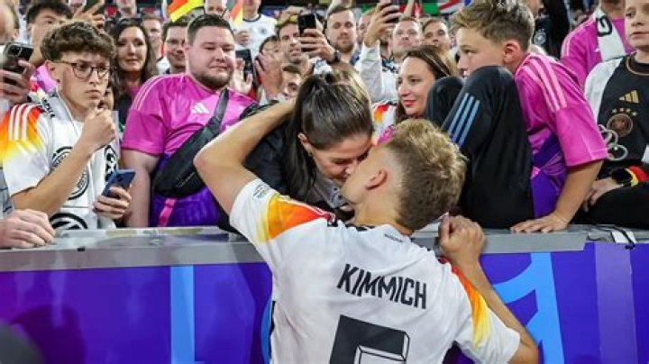 Lina Meyer Dated Joshua Kimmich For A Years Before They Began Living Together