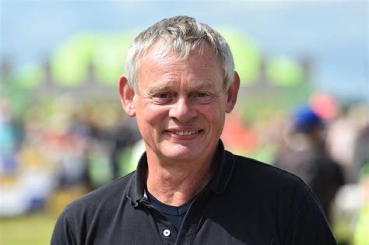 Martin Clunes