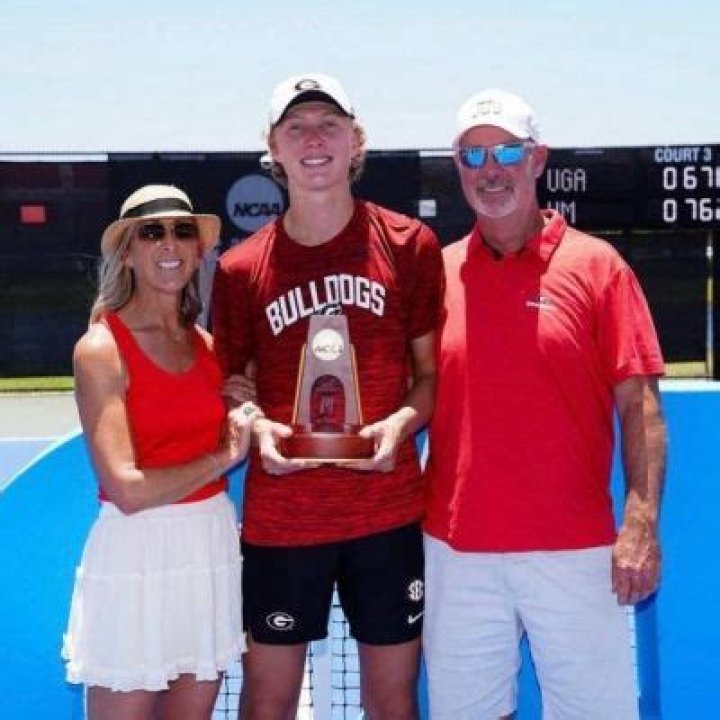 Meet Ethan Quinn Parents, Christopher And Shelly Quinn | Family Details