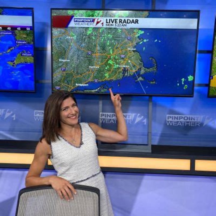 Michelle Muscatello New Job | Why Is She Leaving Channel 12 | Salary And Career