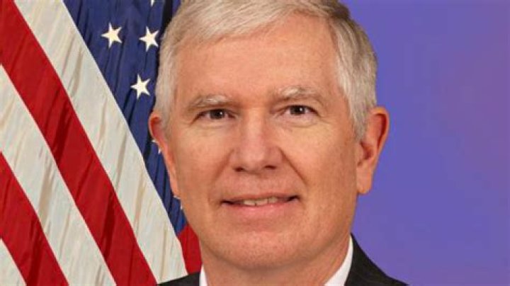 Mo Brooks