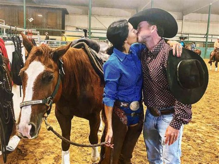 Nicole Muirbrook | Bio, Age, Net Worth, Relationship, Career