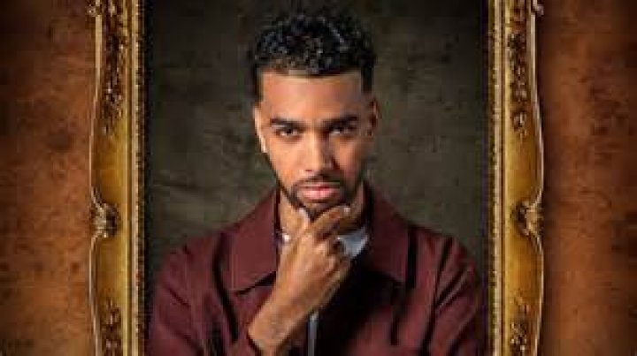 Niko Omilana- Bio, Net Worth, Girlfriend, Career, Height