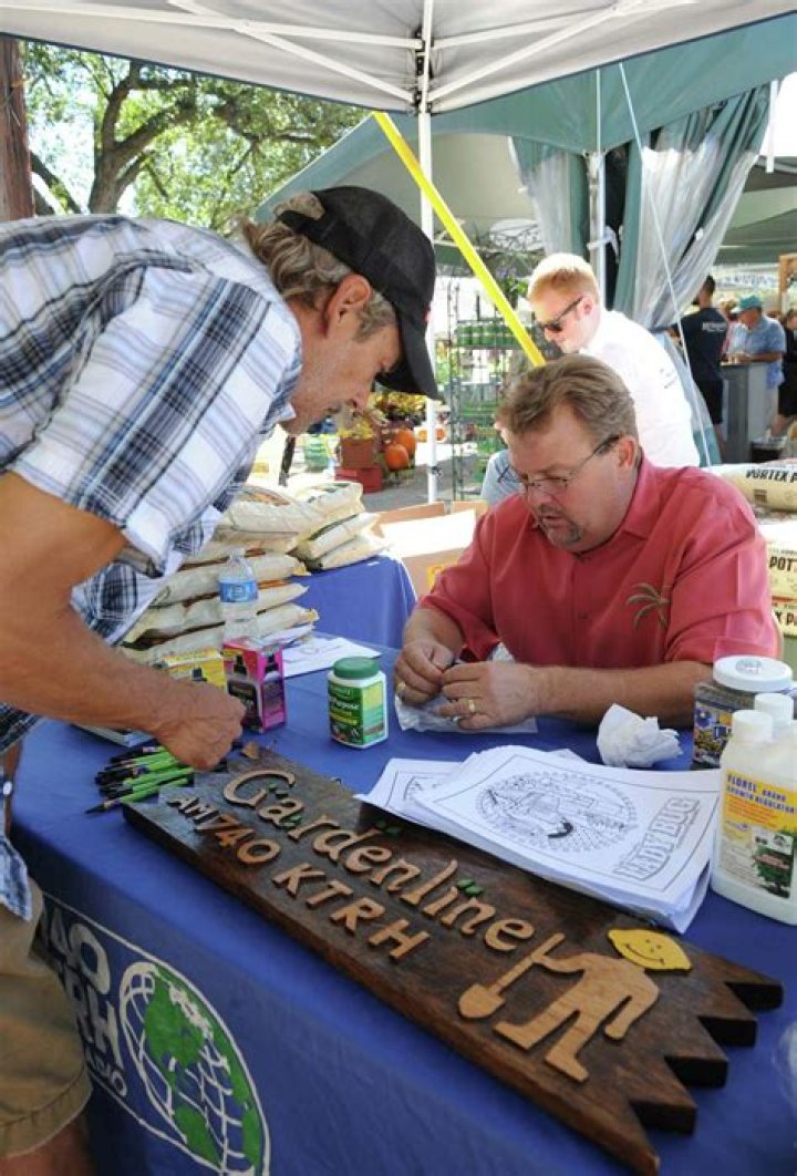 Randy Lemmon | Death: Gardenline Gardening Expert Die