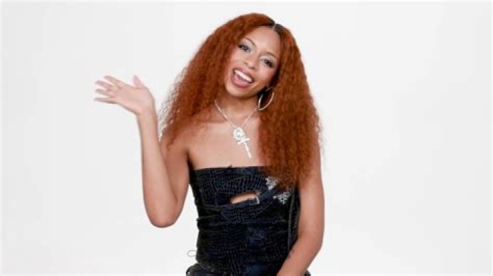 Ravyn Lenae Washington