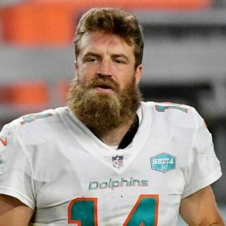 Ryan Fitzpatrick Net Worth | How Rich Is He | Earning And NFL Journey