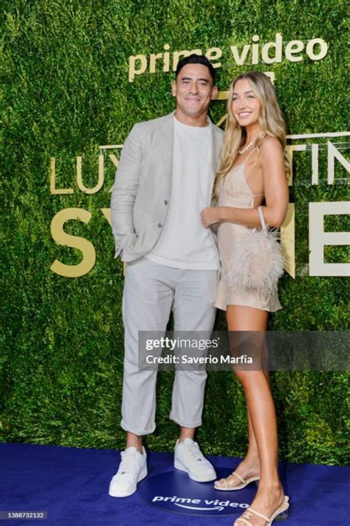 Sammy Robinson | Boyfriend Jordan Simi