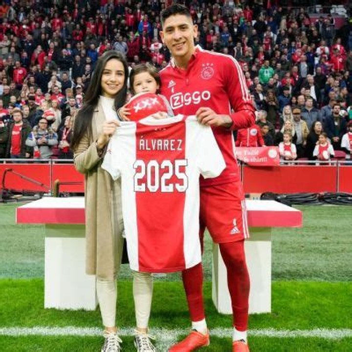 Sofia Toache- All About The Girlfriend Of Edson Alvarez
