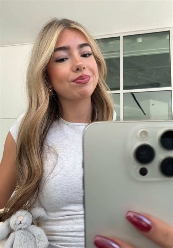 tiktok celebrity Archives - Popular Bio