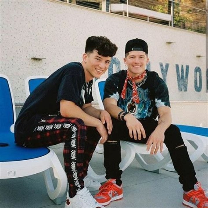 Tony Lopez & Ondreaz