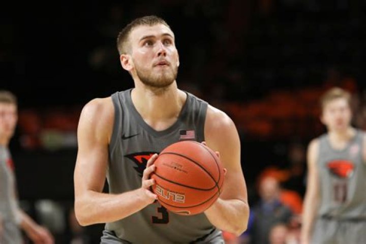 Tres Tinkle