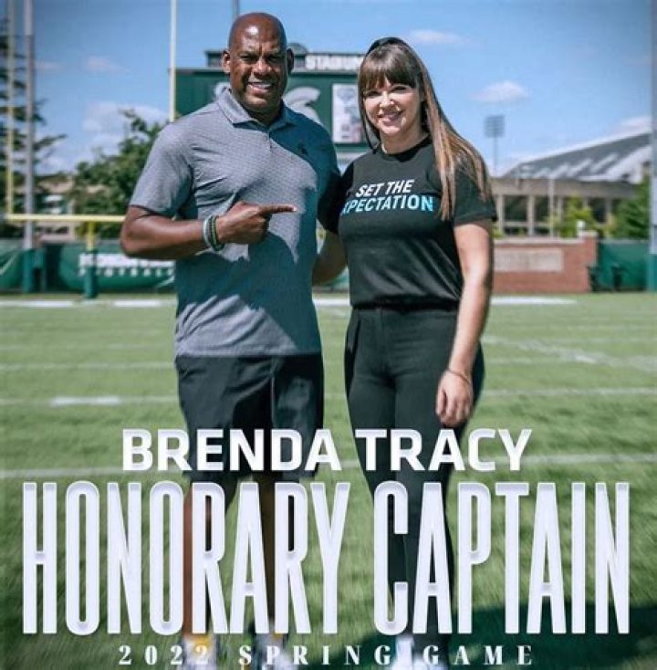 Who Are Brenda Tracy Brother And Sister | Siblings Age Gap 2023