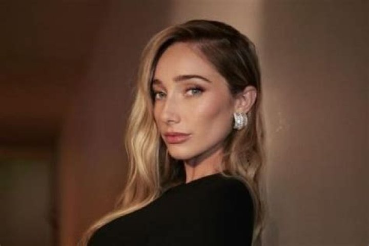 Who Is Aurora Culpo From “The Culpo Sisters”?
